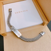Cheap Versace Bracelets #1161125 Replica Wholesale [$52.00 USD] [ITEM#1161125] on Replica Versace Bracelets