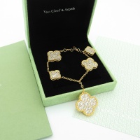 Van Cleef & Arpels Bracelets For Women #1161252
