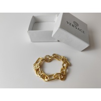 Cheap Versace Bracelets #1161314 Replica Wholesale [$32.00 USD] [ITEM#1161314] on Replica Versace Bracelets