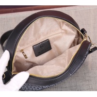 Cheap Michael Kors Messenger Bags For Women #1162959 Replica Wholesale [$23.00 USD] [ITEM#1162959] on Replica Michael Kors Messenger Bags