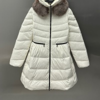 Moncler Down Feather Coat Long Sleeved For Women #1163340