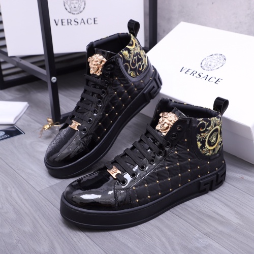 Cheap Versace High Tops Shoes For Men #1164238 Replica Wholesale [$76.00 USD] [ITEM#1164238] on Replica Versace High Tops Shoes