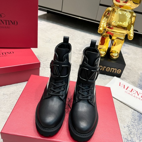 Cheap Valentino Boots For Women #1164634 Replica Wholesale [$112.00 USD] [ITEM#1164634] on Replica Valentino Boots