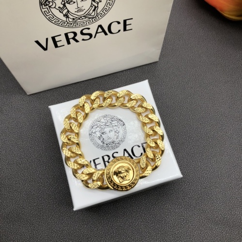 Cheap Versace Jewelry Set #1168238 Replica Wholesale [$64.00 USD] [ITEM#1168238] on Replica Versace Jewelry Set