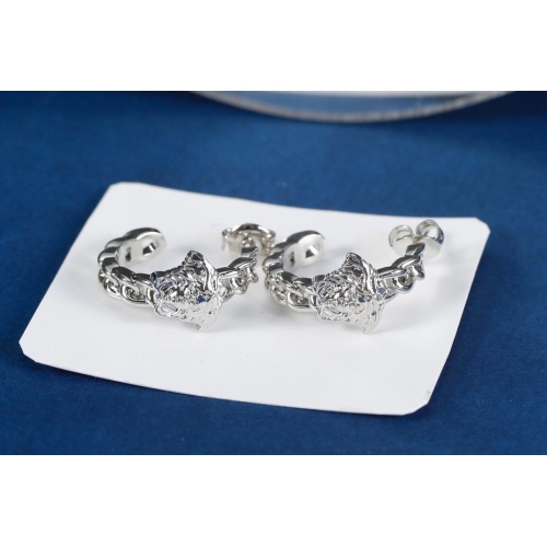 Cheap Versace Earrings For Women #1169859 Replica Wholesale [$32.00 USD] [ITEM#1169859] on Replica Versace Earrings