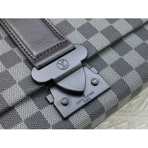 Cheap Louis Vuitton AAA Man Messenger Bags #1170614 Replica Wholesale [$72.00 USD] [ITEM#1170614] on Replica Louis Vuitton AAA Man Messenger Bags