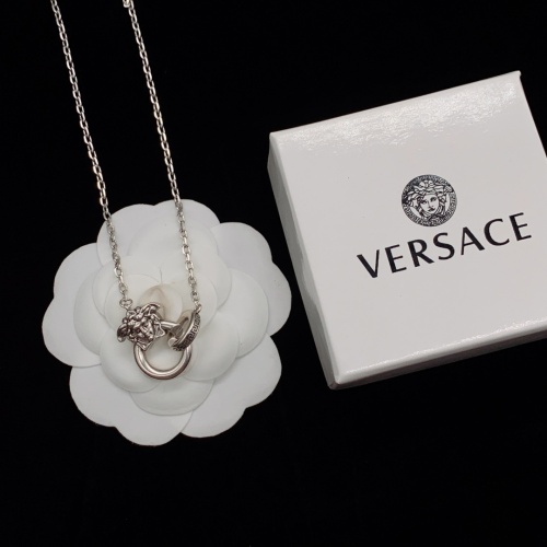 Cheap Versace Necklaces #1170828 Replica Wholesale [$27.00 USD] [ITEM#1170828] on Replica Versace Necklaces