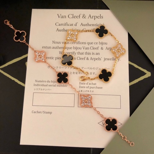 Cheap Van Cleef &amp; Arpels Bracelets For Women #1171016 Replica Wholesale [$36.00 USD] [ITEM#1171016] on Replica Van Cleef &amp; Arpels Bracelets