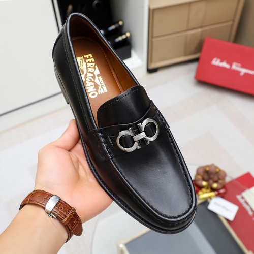 Cheap Salvatore Ferragamo Leather Shoes For Men #1172692 Replica Wholesale [$80.00 USD] [ITEM#1172692] on Replica Salvatore Ferragamo Leather Shoes