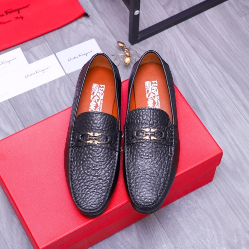 Cheap Salvatore Ferragamo Leather Shoes For Men #1173531 Replica Wholesale [$72.00 USD] [ITEM#1173531] on Replica Salvatore Ferragamo Leather Shoes