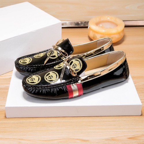 Cheap Versace Leather Shoes For Men #1174091 Replica Wholesale [$68.00 USD] [ITEM#1174091] on Replica Versace Leather Shoes
