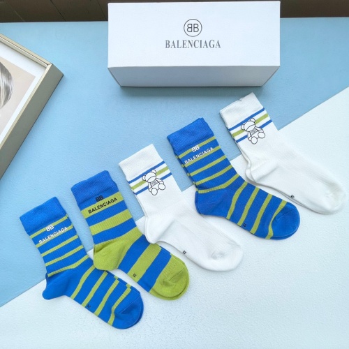 Cheap Balenciaga Socks #1174093 Replica Wholesale [$32.00 USD] [ITEM#1174093] on Replica Balenciaga Socks