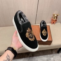 Versace Casual Shoes For Men #1164321