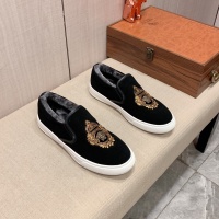 Cheap Versace Casual Shoes For Men #1164321 Replica Wholesale [$72.00 USD] [ITEM#1164321] on Replica Versace Casual Shoes