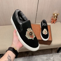 Versace Casual Shoes For Men #1164322