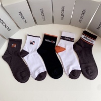 Cheap Balenciaga Socks #1165020 Replica Wholesale [$27.00 USD] [ITEM#1165020] on Replica Balenciaga Socks