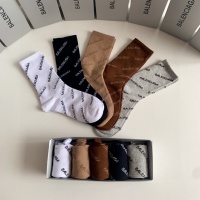 Cheap Balenciaga Socks #1167549 Replica Wholesale [$32.00 USD] [ITEM#1167549] on Replica Balenciaga Socks
