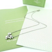 Van Cleef & Arpels Necklaces For Women #1169459