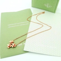 Van Cleef & Arpels Necklaces For Women #1169460