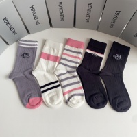 Cheap Balenciaga Socks #1169776 Replica Wholesale [$29.00 USD] [ITEM#1169776] on Replica Balenciaga Socks