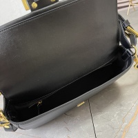 Cheap Fendi AAA Quality Messenger Bags For Women #1171237 Replica Wholesale [$130.00 USD] [ITEM#1171237] on Replica Fendi AAA Messenger Bags