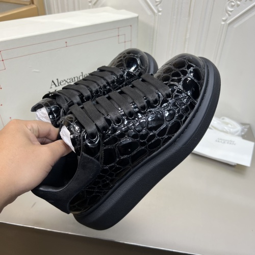 Cheap Alexander McQueen Casual Shoes For Men #1174181 Replica Wholesale [$98.00 USD] [ITEM#1174181] on Replica Alexander McQueen Casual Shoes