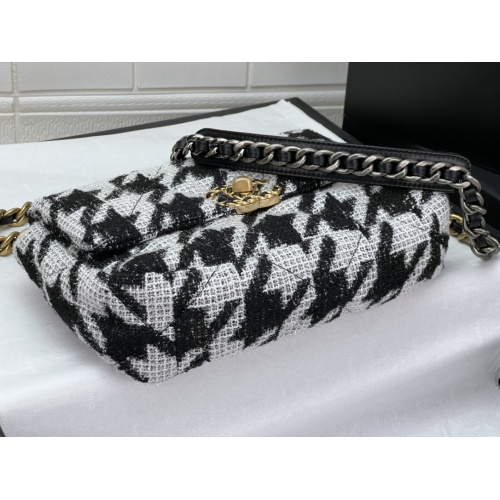 Cheap Chanel AAA Quality Messenger Bags For Women #1174323 Replica Wholesale [$182.00 USD] [ITEM#1174323] on Replica Chanel AAA Quality Messenger Bags