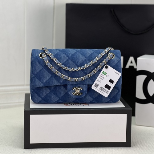 Chanel AAA Quality Messenger Bags For Women #1174352