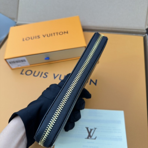 Cheap Louis Vuitton LV Wallets For Women #1174418 Replica Wholesale [$42.00 USD] [ITEM#1174418] on Replica Louis Vuitton LV Wallets