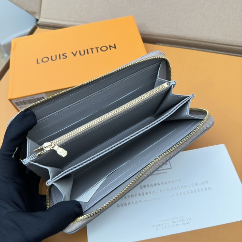 Cheap Louis Vuitton LV Wallets For Women #1174419 Replica Wholesale [$42.00 USD] [ITEM#1174419] on Replica Louis Vuitton LV Wallets