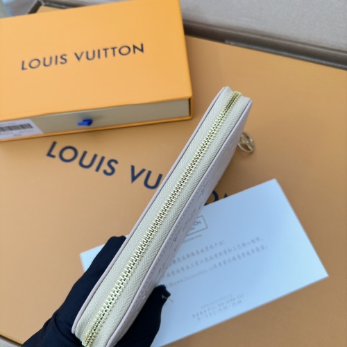 Cheap Louis Vuitton LV Wallets For Women #1174421 Replica Wholesale [$42.00 USD] [ITEM#1174421] on Replica Louis Vuitton LV Wallets