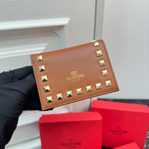 Cheap Valentino Wallets For Women #1174461 Replica Wholesale [$42.00 USD] [ITEM#1174461] on Replica Valentino Wallets