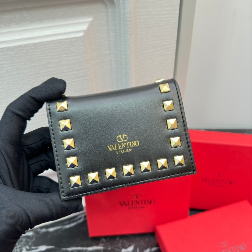 Cheap Valentino Wallets For Women #1174463 Replica Wholesale [$42.00 USD] [ITEM#1174463] on Replica Valentino Wallets