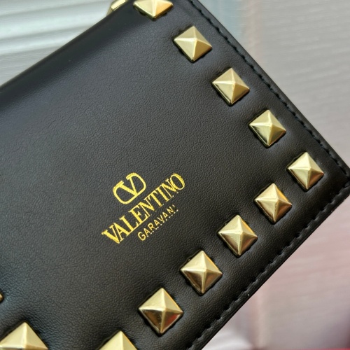 Cheap Valentino Wallets For Women #1174463 Replica Wholesale [$42.00 USD] [ITEM#1174463] on Replica Valentino Wallets