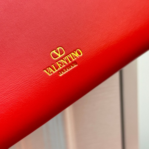 Cheap Valentino Wallets For Women #1174464 Replica Wholesale [$45.00 USD] [ITEM#1174464] on Replica Valentino Wallets