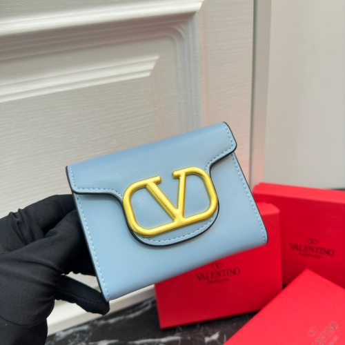 Cheap Valentino Wallets For Women #1174469 Replica Wholesale [$45.00 USD] [ITEM#1174469] on Replica Valentino Wallets