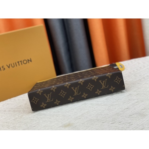 Cheap Louis Vuitton LV Wallets For Unisex #1174613 Replica Wholesale [$52.00 USD] [ITEM#1174613] on Replica Louis Vuitton LV Wallets