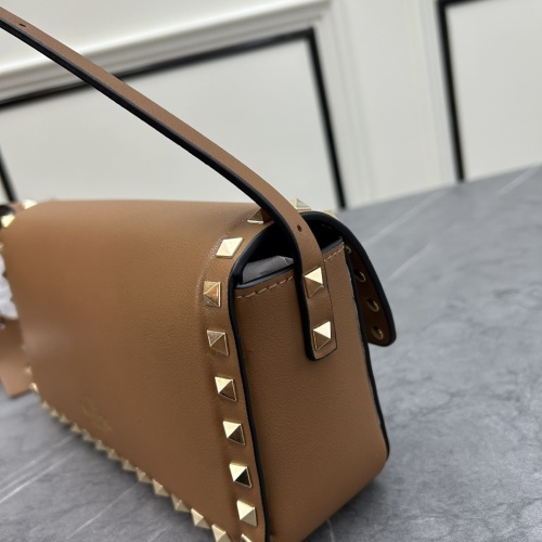 Cheap Valentino AAA Quality Messenger Bags For Women #1175417 Replica Wholesale [$98.00 USD] [ITEM#1175417] on Replica Valentino AAA Quality Messenger Bags