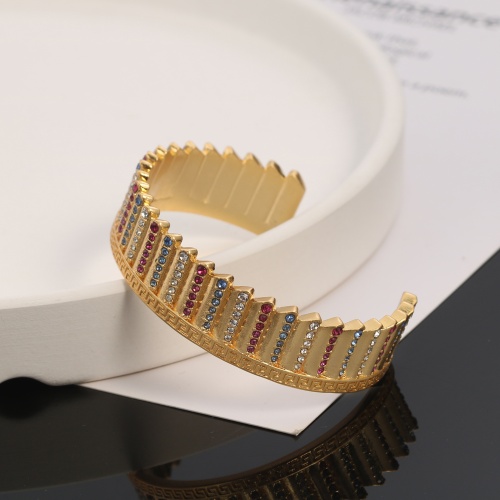 Cheap Versace Bracelets #1176899 Replica Wholesale [$34.00 USD] [ITEM#1176899] on Replica Versace Bracelets