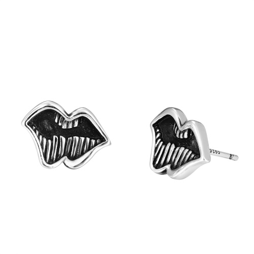 Cheap Chrome Hearts Earrings For Women #1177510 Replica Wholesale [$29.00 USD] [ITEM#1177510] on Replica Chrome Hearts Earrings