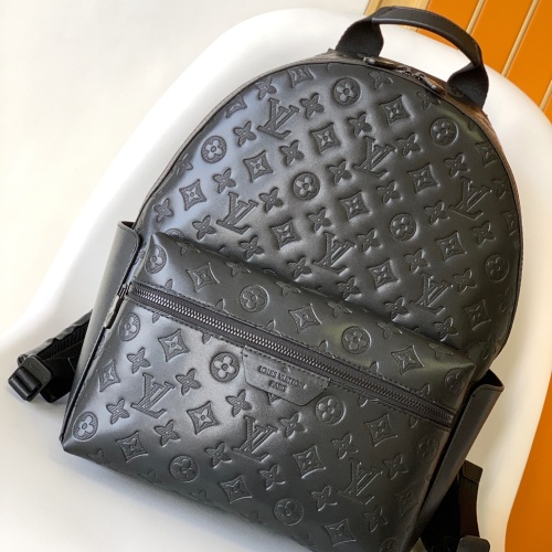 Cheap Louis Vuitton LV AAA Man Backpacks #1178411 Replica Wholesale [$202.00 USD] [ITEM#1178411] on Replica Louis Vuitton LV AAA Man Backpacks