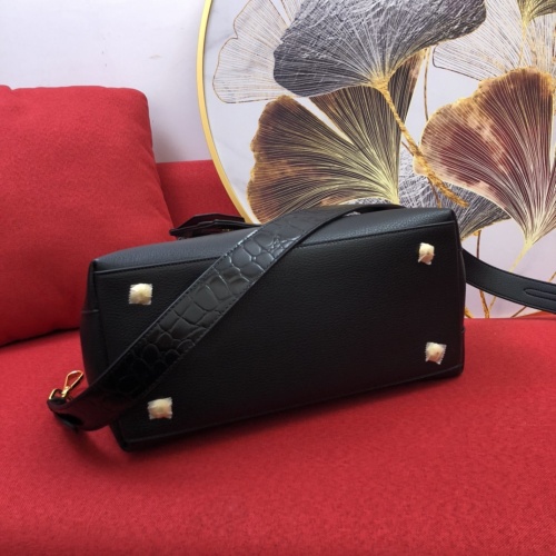 Cheap Prada AAA Quality Handbags For Women #1179081 Replica Wholesale [$102.00 USD] [ITEM#1179081] on Replica Prada AAA Quality Handbags