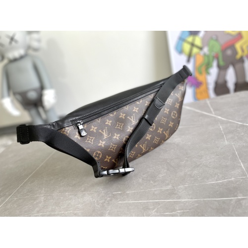 Cheap Louis Vuitton LV AAA Quality Belt Bags #1179336 Replica Wholesale [$135.00 USD] [ITEM#1179336] on Replica Louis Vuitton LV AAA Quality Belt Bags