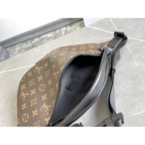 Cheap Louis Vuitton LV AAA Quality Belt Bags #1179336 Replica Wholesale [$135.00 USD] [ITEM#1179336] on Replica Louis Vuitton LV AAA Quality Belt Bags