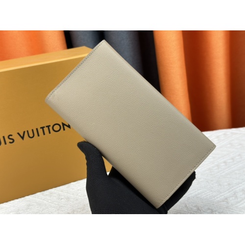 Cheap Louis Vuitton LV Wallets For Women #1182142 Replica Wholesale [$52.00 USD] [ITEM#1182142] on Replica Louis Vuitton LV Wallets