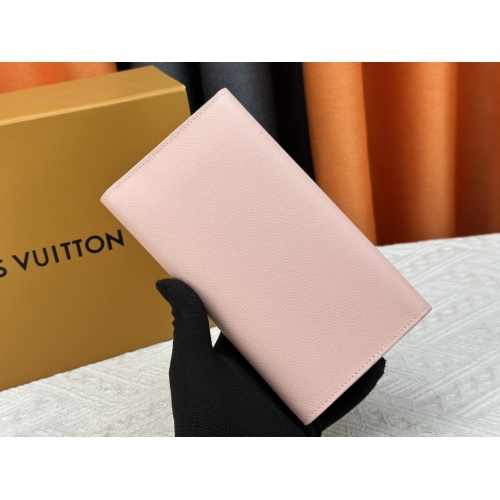 Cheap Louis Vuitton LV Wallets For Women #1182144 Replica Wholesale [$52.00 USD] [ITEM#1182144] on Replica Louis Vuitton LV Wallets