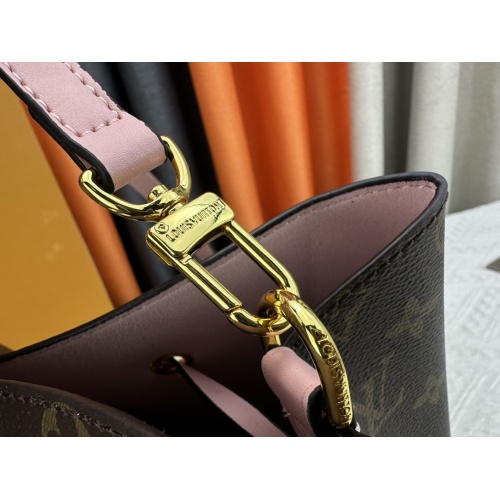 Cheap Louis Vuitton AAA Quality Messenger Bags For Women #1182186 Replica Wholesale [$64.00 USD] [ITEM#1182186] on Replica Louis Vuitton AAA Quality Messenger Bags