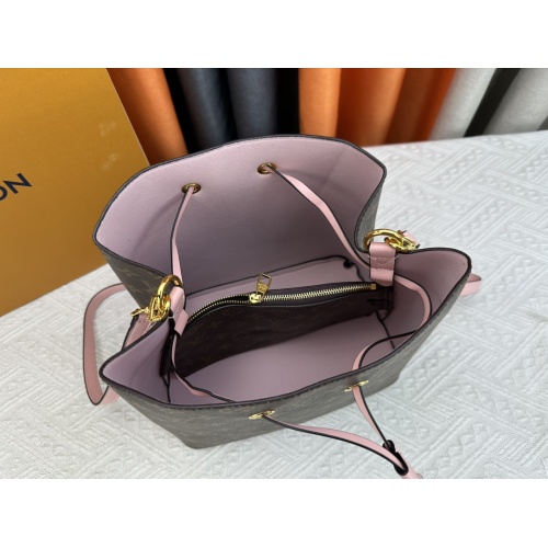 Cheap Louis Vuitton AAA Quality Messenger Bags For Women #1182186 Replica Wholesale [$64.00 USD] [ITEM#1182186] on Replica Louis Vuitton AAA Quality Messenger Bags