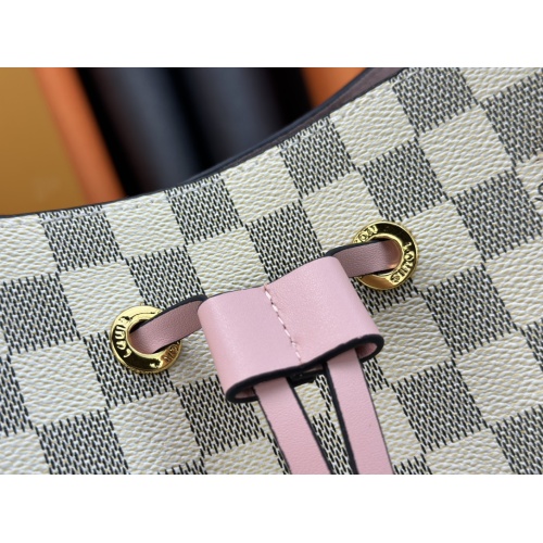 Cheap Louis Vuitton AAA Quality Messenger Bags For Women #1182196 Replica Wholesale [$64.00 USD] [ITEM#1182196] on Replica Louis Vuitton AAA Quality Messenger Bags