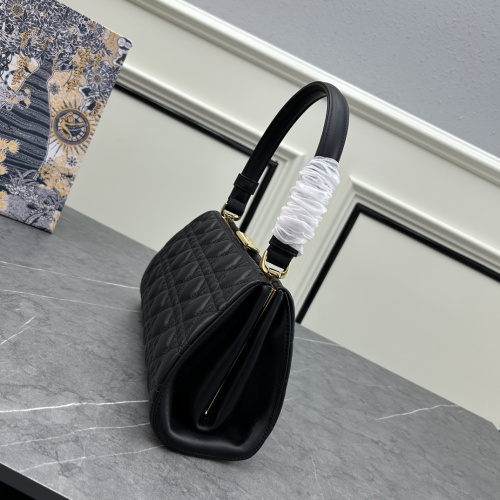 Cheap Christian Dior AAA Quality Shoulder Bags For Women #1182372 Replica Wholesale [$115.00 USD] [ITEM#1182372] on Replica Christian Dior AAA Quality Shoulder Bags